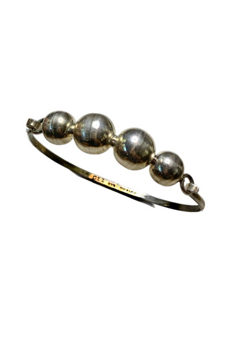 Vintage Sterling Silver Graduated Pearl Bracelet Selected by Lux Revival