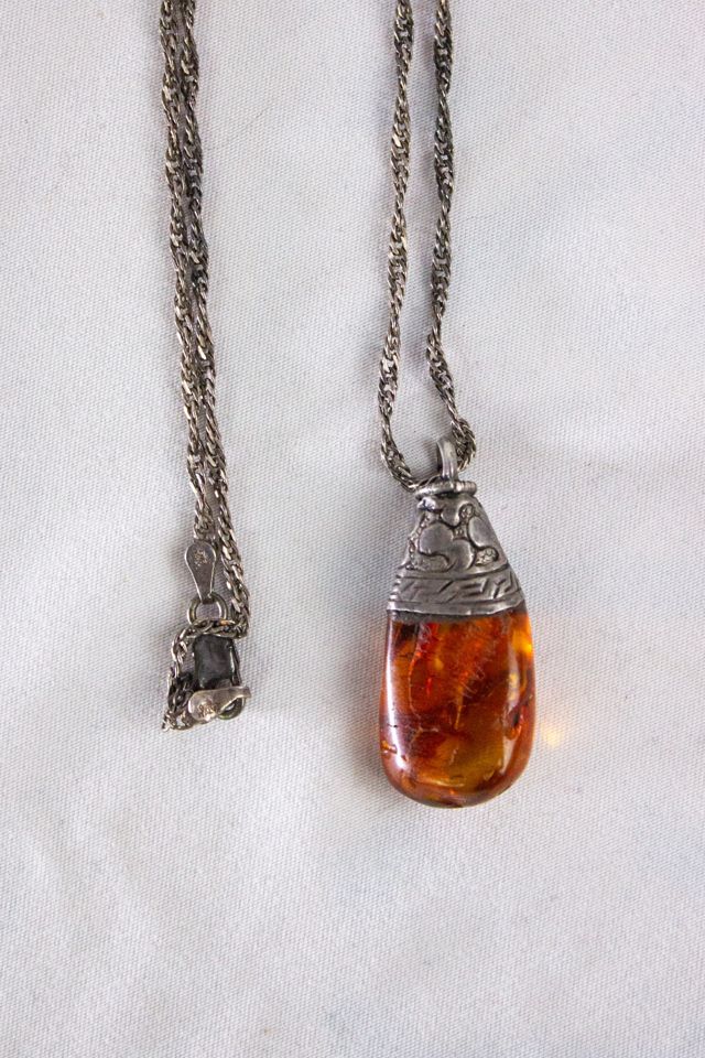 Vintage Amber Stone Necklace Selected By Black Shag Vintage #1