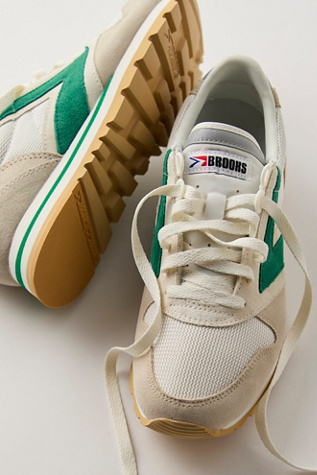 Brooks Chariot Sneakers at Free People in Green, Size: US 5 M