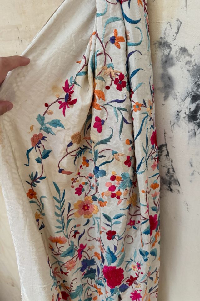 GOOD DAYS Vintage 1920s Ivory Embroidered Piano Shawl #2