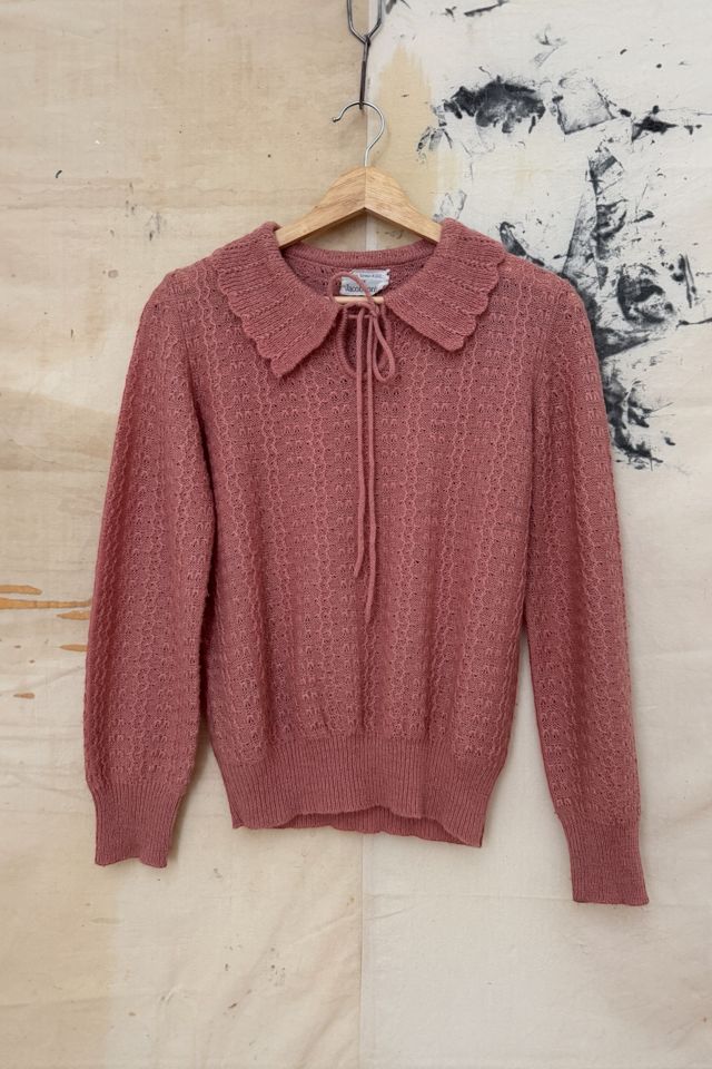 GOOD DAYS Vintage 1960s Pink Peter Pan Collar Tie Sweater #1