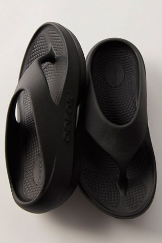 OOFOS OOriginal PLUS Flip Flops