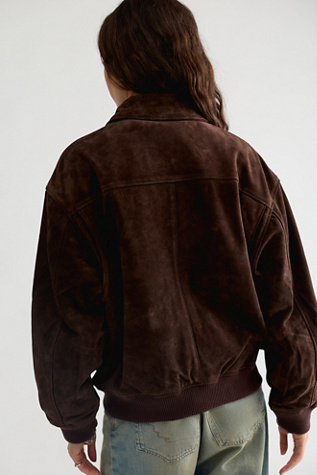 Женская куртка Citizens of Humanity Vivienne Suede Bomber, цвет: Глубокий шоколадный — фото 2