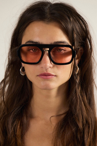 Женские солнцезащитные очки Free People Rhiannon Modern Aviator Polarized Sunglasses, цвет: Чёрный — фото 2