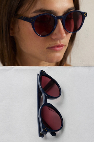 Kerrin Round Polarized Sunglasses by Free People in Blue