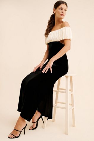 Mandinga Balloon Velvet Maxi Dress