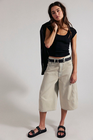 We The Free Jax Articulated Cropped Jeans at Free People in Blue, Size: 32