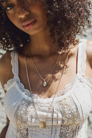 Relic Pendant Necklace