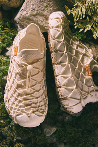 Baskets KEEN UNEEK 360