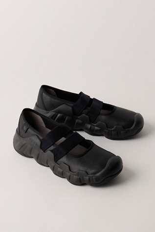 Женские кроссовки KEEN Hyperport Mary Janes, цвет: Чёрный — фото 2