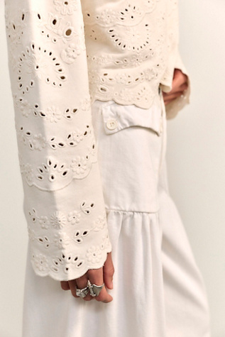 Iris Embroidered Sweatshirt