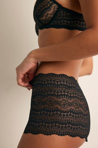 Трусы-шортики This Undies, кружево — Intimately, цвет: Чёрный — фото 4