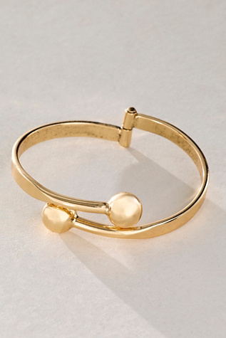 Mona Bangle by Free People in Gold
