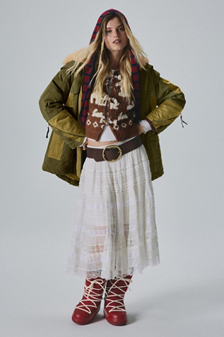 Lily Lace Maxi Skirt