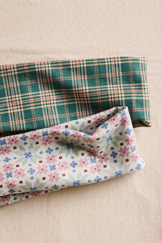 Cozy By The Fire Soft Headband