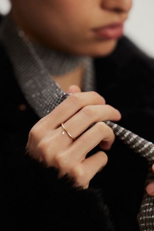 Bague Elisabeth Bell avec un seul diamant