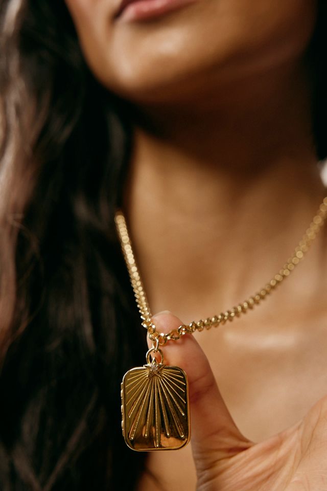 HART x RMS Lip2Cheek Locket #1