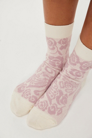 Blush Frost Socks