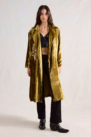Женские куртки Denim And Bone Velvet Duster, цвет: Оливковый золотой — фото 2