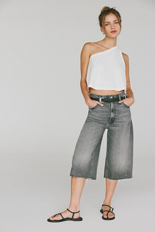 MOTHER The Whole Lot Zip Twist Fray Shorts