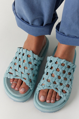 Nadi Woven Slide Sandals
