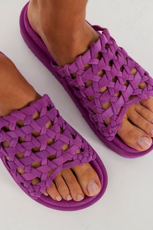 Nadi Woven Slide Sandals