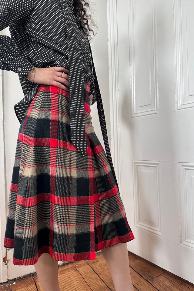 Vintage Red, Black and Beige Front Pleated Plaid Skirt Selected by KA.TL.AK #3
