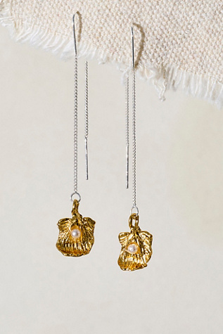 FP x Paja Threader Earrings by Pajarolimon at Free People in Gold