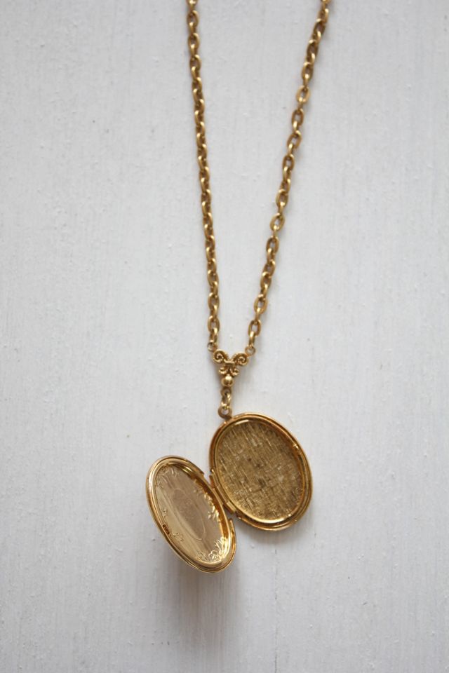Vintage 1928 Gold Locket Pendant Necklace Selected By Moons + Junes Vintage #1
