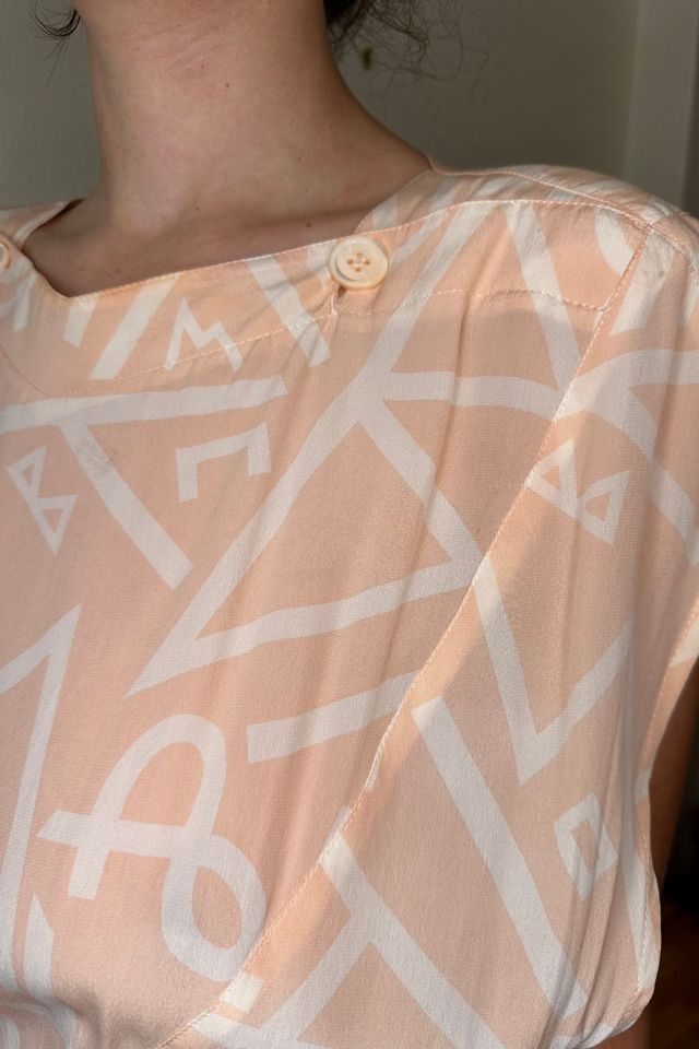 100% Silk Pale Pink 1980’s Vintage Fitted Logo Dress Selected by Picky Jane #3