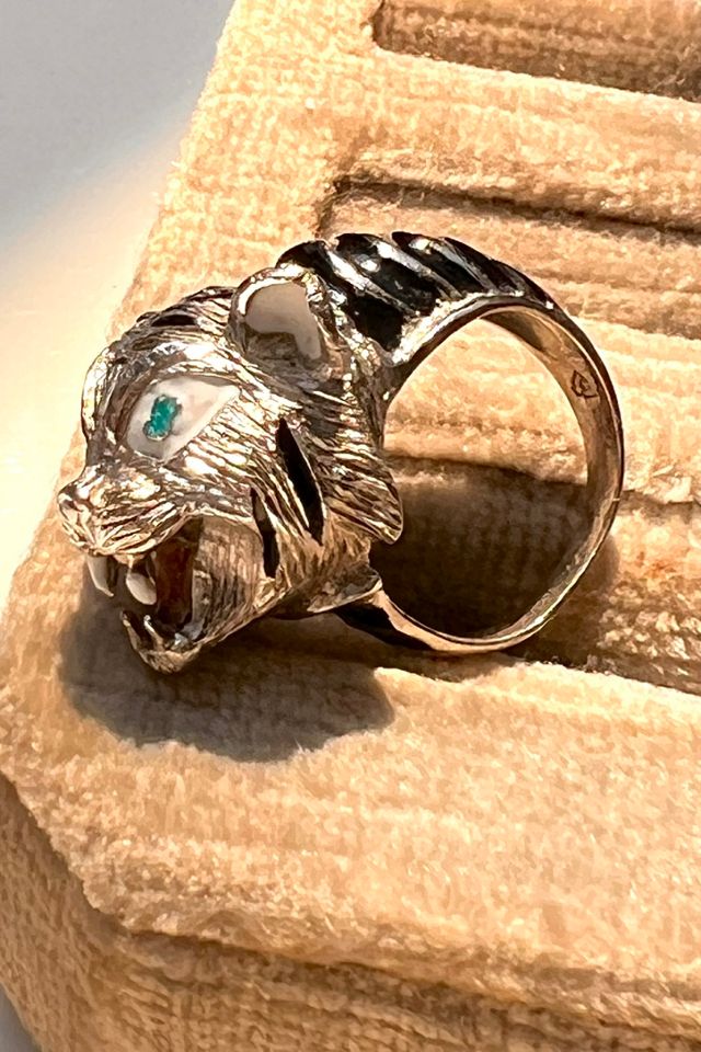 Vintage Sterling Silver Tiger Ring  Selected by Anna Corinna #1