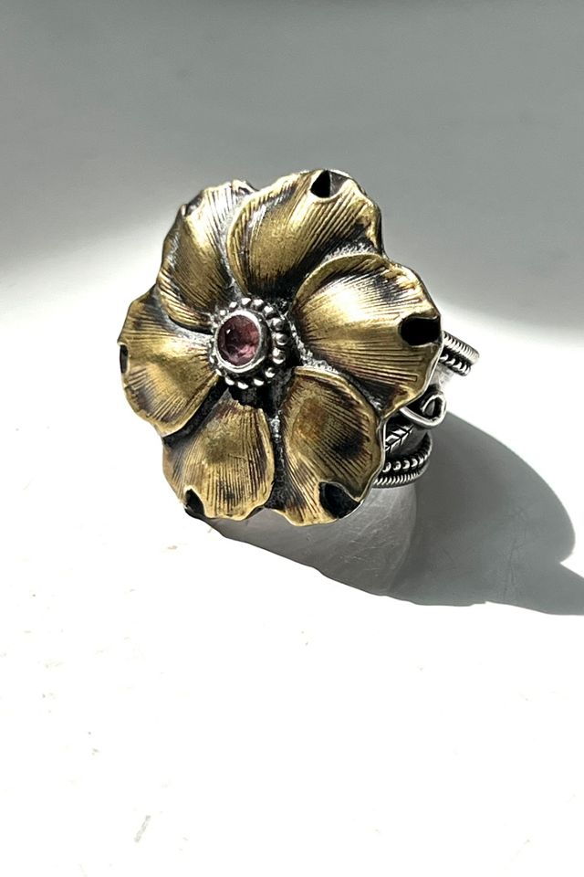 Vintage Sterling Silver Flower Ring  Selected by Anna Corinna #1