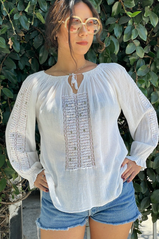 Vintage Boho Peasant Style Crochet Blouse Selected by FernMercantile