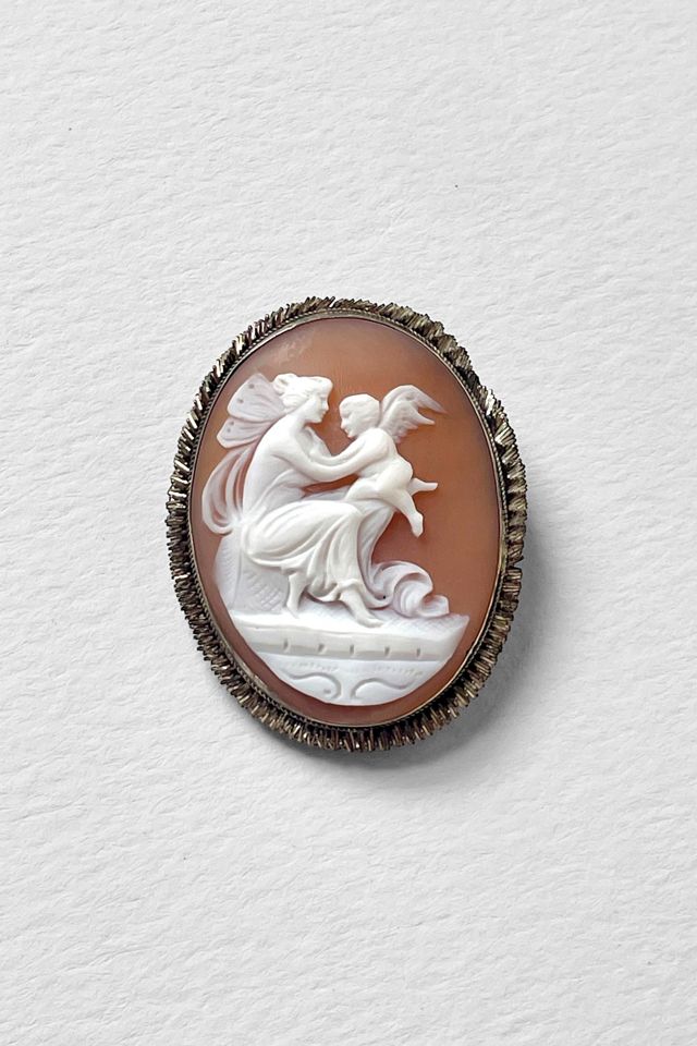 Large Antique Victorian Carved Cupid Shell Cameo Brooch Charm Selected by MARMALADE #2