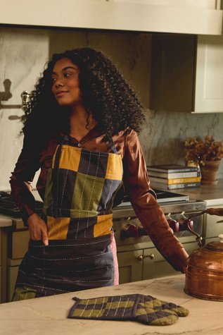Anchal Trellis Cotton Bib Apron