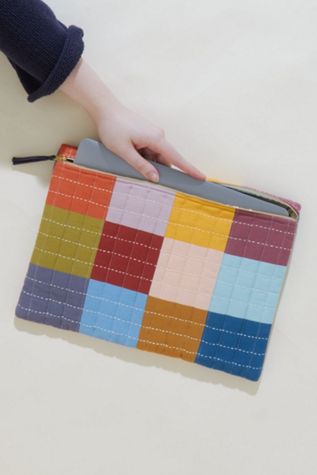 Anchal Checkered Laptop Sleeve