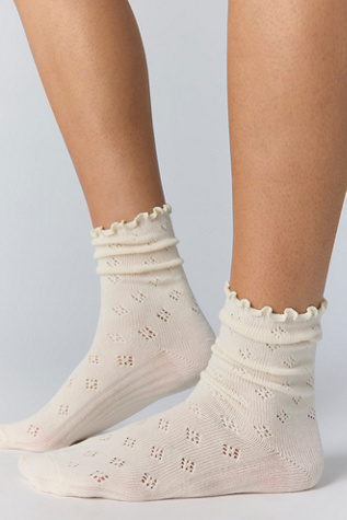 Pointelle Ru Socks