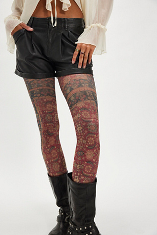 Scolling Vines And Blossom Tights