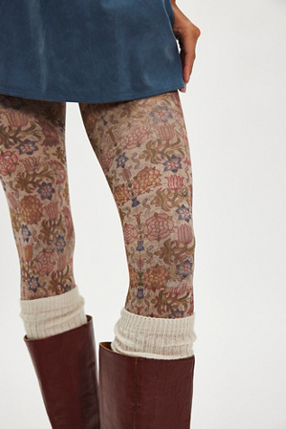 17th Century Pane Art Tights