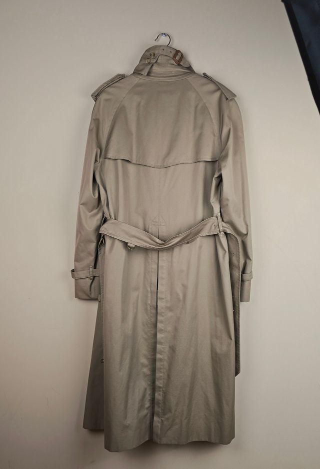 Vintage Fall/Winter 2004 Runway Burberry Trench Coat Selected By The Igala NYC #2