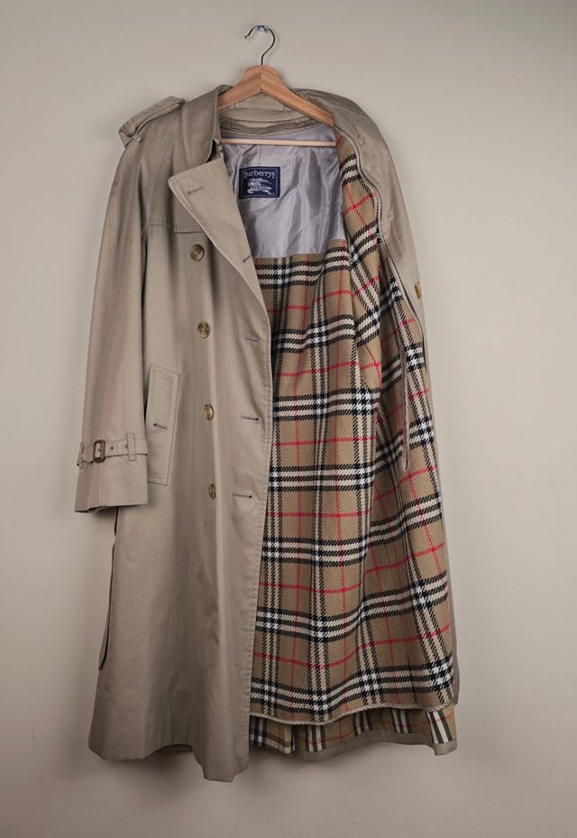 Vintage Fall/Winter 2004 Runway Burberry Trench Coat Selected By The Igala NYC #1