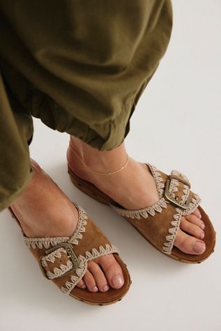 MOU Stitch Sandals