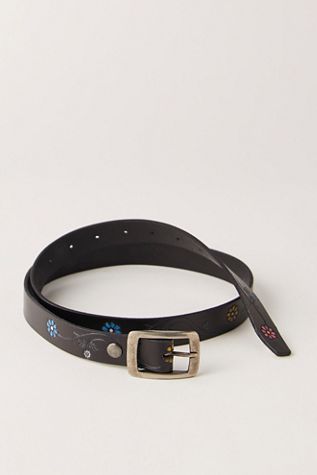 Streets Ahead Vale Crystal Buckle Belt New Small 24k Gold Crystals Free People Vale Crystal Buckle Belt | Free People UK main image 3
