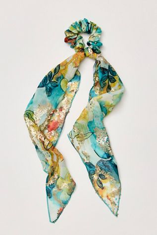 ?FREE GIFT WITH PURCHASE Free People Willow Up Cycled Floral Hair Scrunchie The start of a new year brings exciting news—our botanical  main image 2