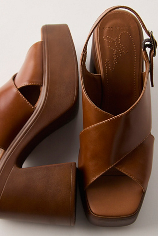 Zoe Criss Cross Platforms by Free People in Chestnut, Size: EU 38.5