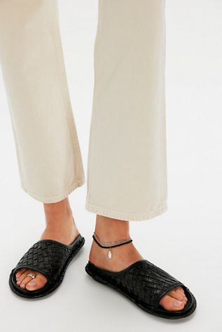 VIBAe Saint Tropez Woven Slide Sandals