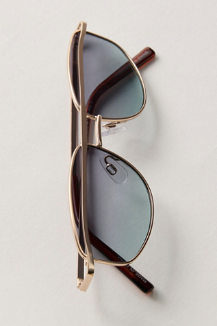 Milo Aviator Sunglasses by Free People in Gold