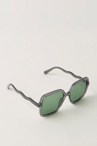 Женские солнцезащитные очки Free People Lucia Square Sunglasses, цвет: Чёрный — фото 4