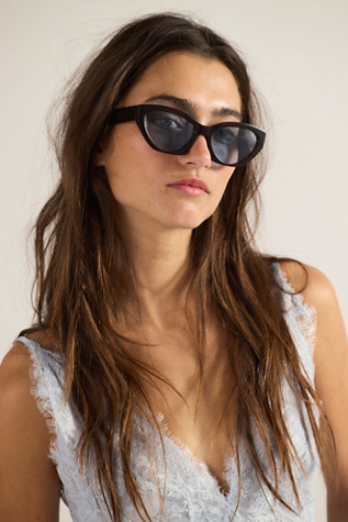Free People Black Cat Eye Sunglasses Free People Cat Eye Sunglasses - Black/Indigo | Editorialist main image 4