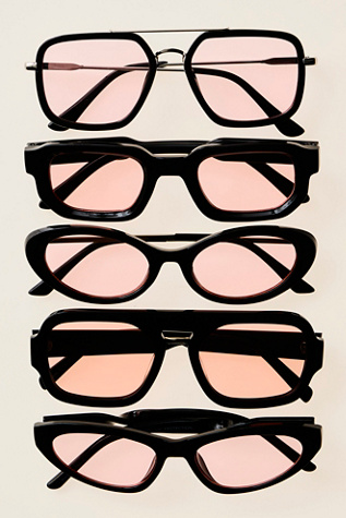 Женские солнцезащитные очки Free People Mae Oval Sunglasses, цвет: Чёрный — фото 6